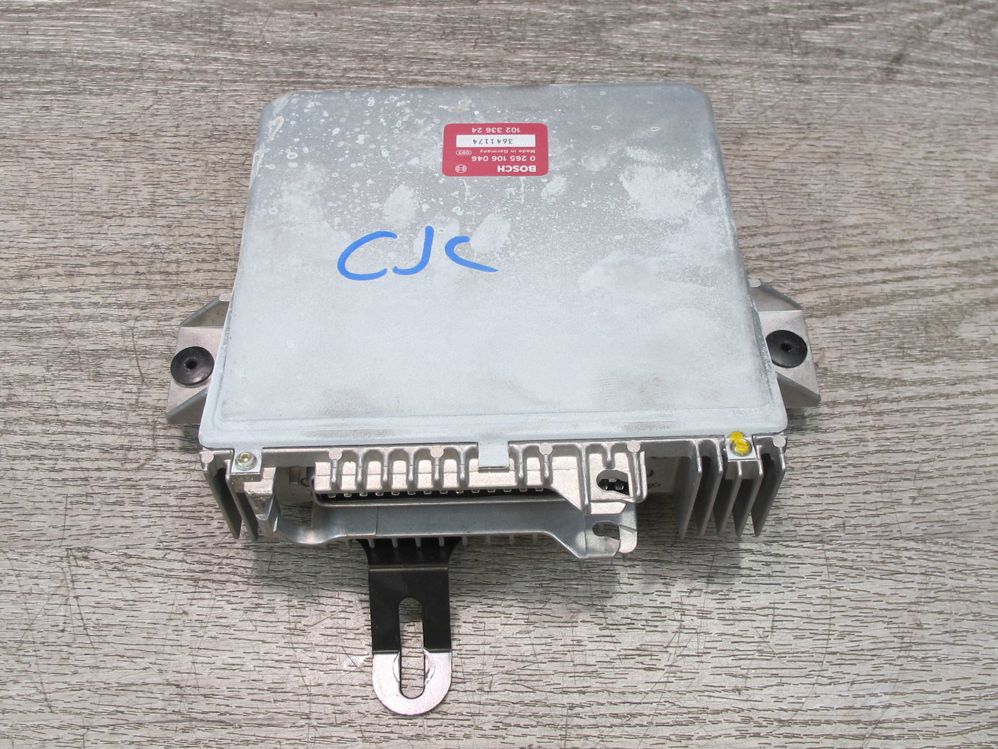92-94 Chevrolet Corvette C4 Anti Lock Brake ABS Control Module 0265106046 OEM