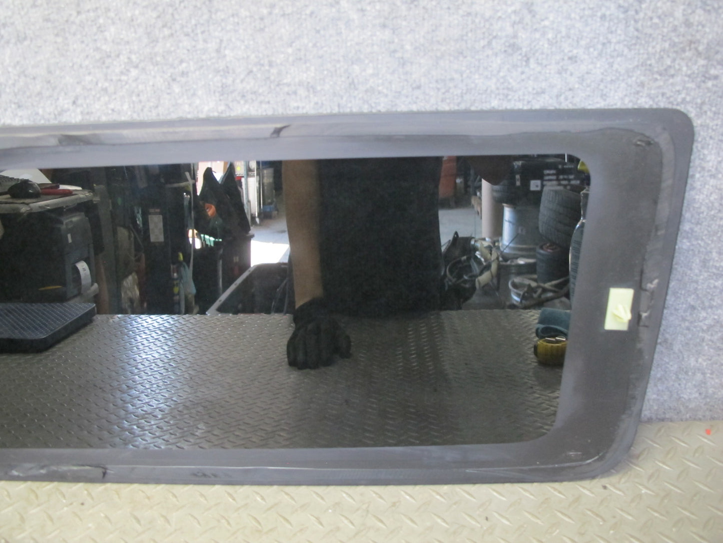 2003-2007 Hummer H2 Rear Left Quarter Glass Window