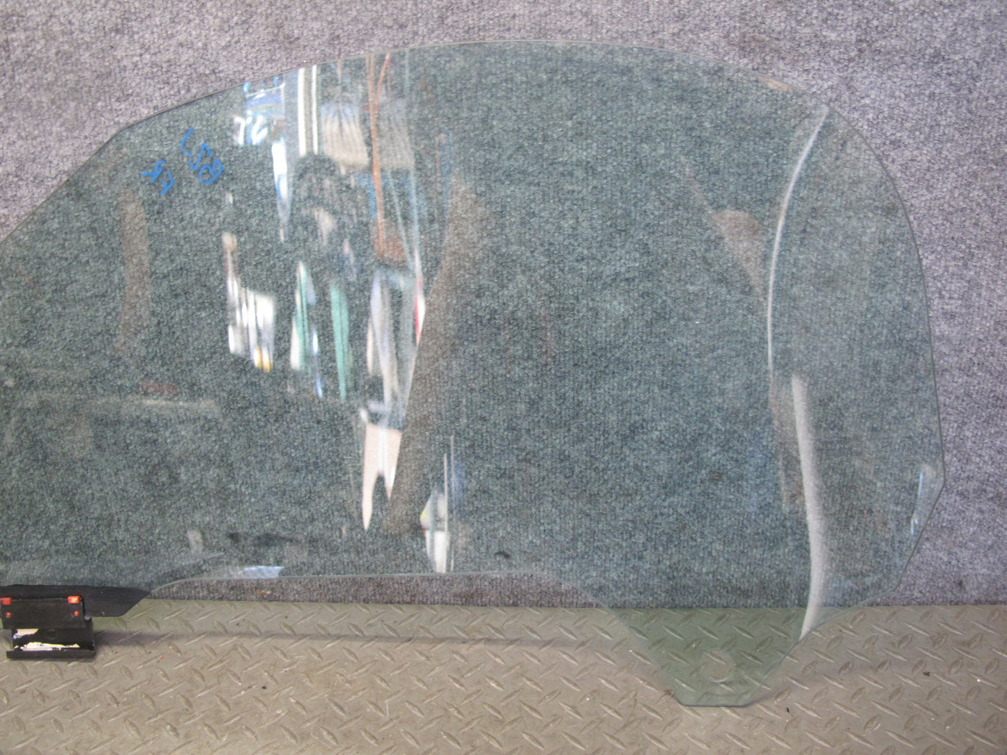 03-08 BMW E85 Z4 Front Right Passenger Door Window Glass OEM