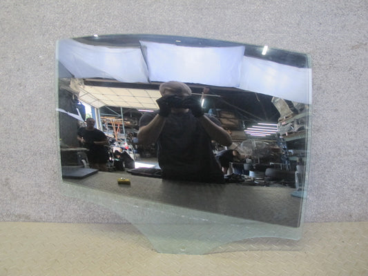 2008-2013 BMW E90 M3 328i 335i Rear Right Door Glass Window