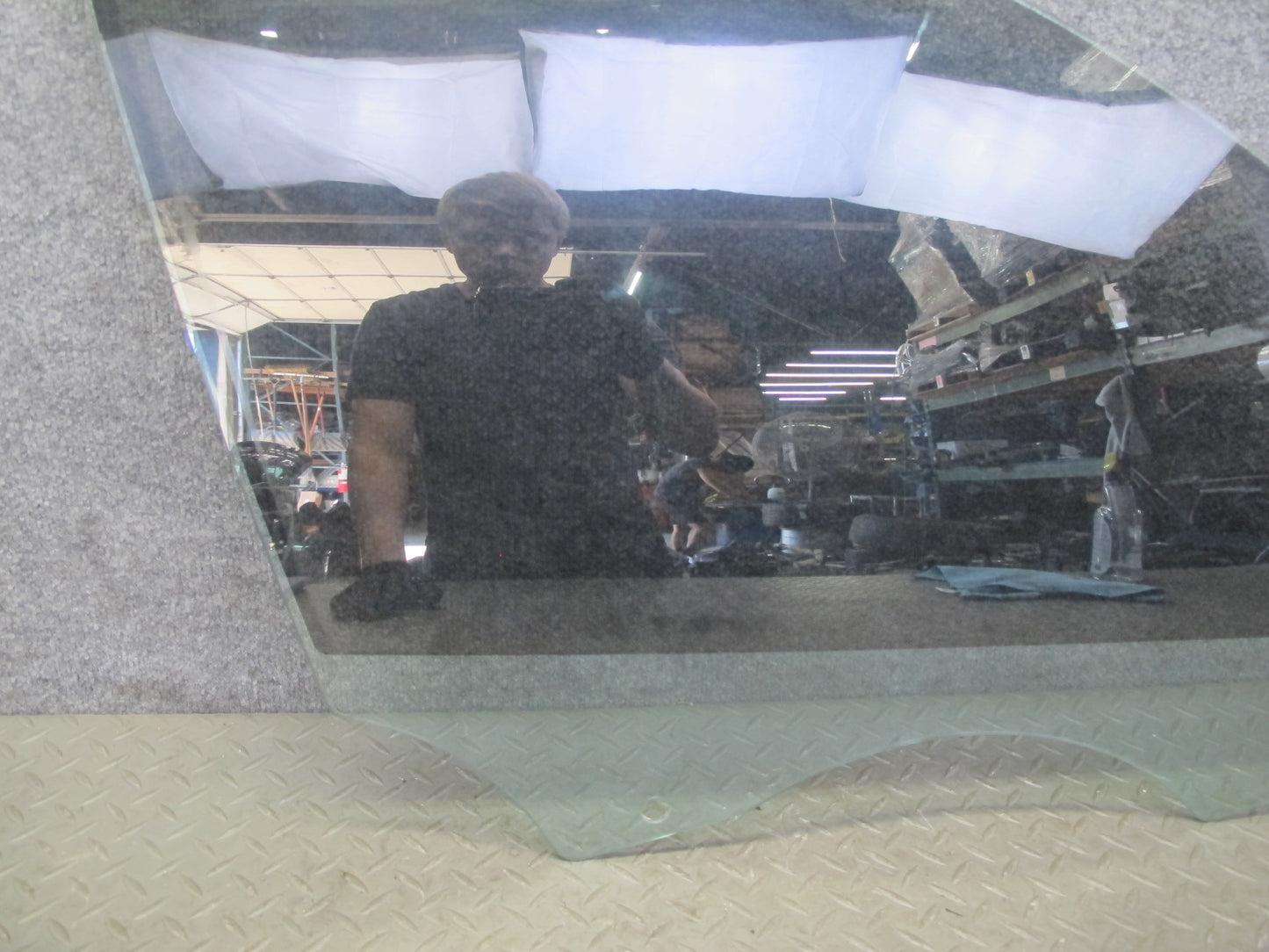 2008-2013 BMW E90 M3 328i 335i Front Right Door Glass Window