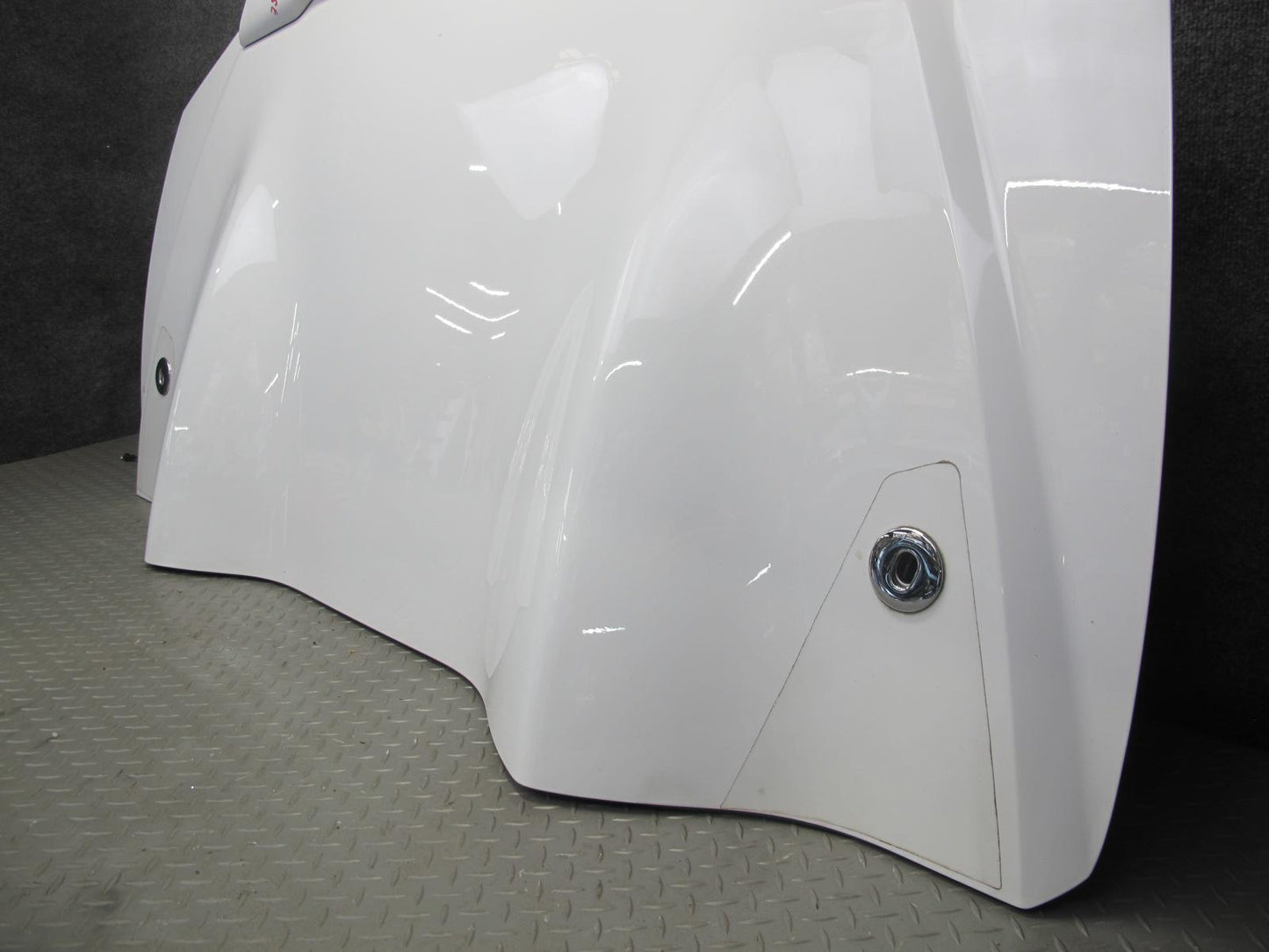 07-10 Saturn SKY Redline Rear Trunk Lid w Spoiler Polar White OEM