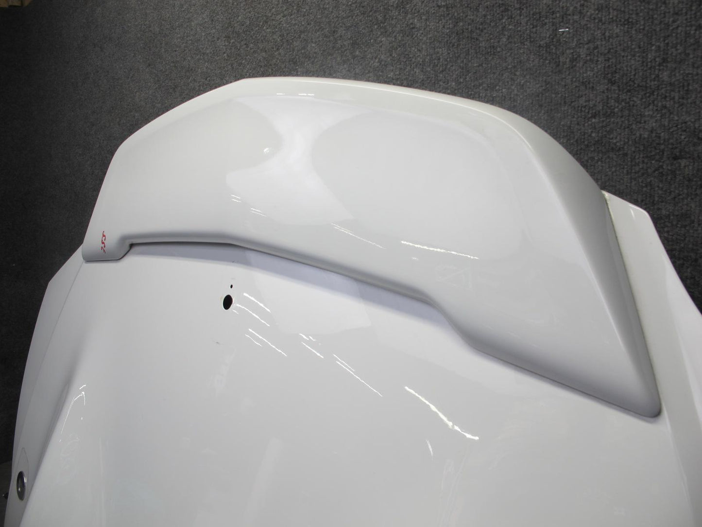 07-10 Saturn SKY Redline Rear Trunk Lid w Spoiler Polar White OEM