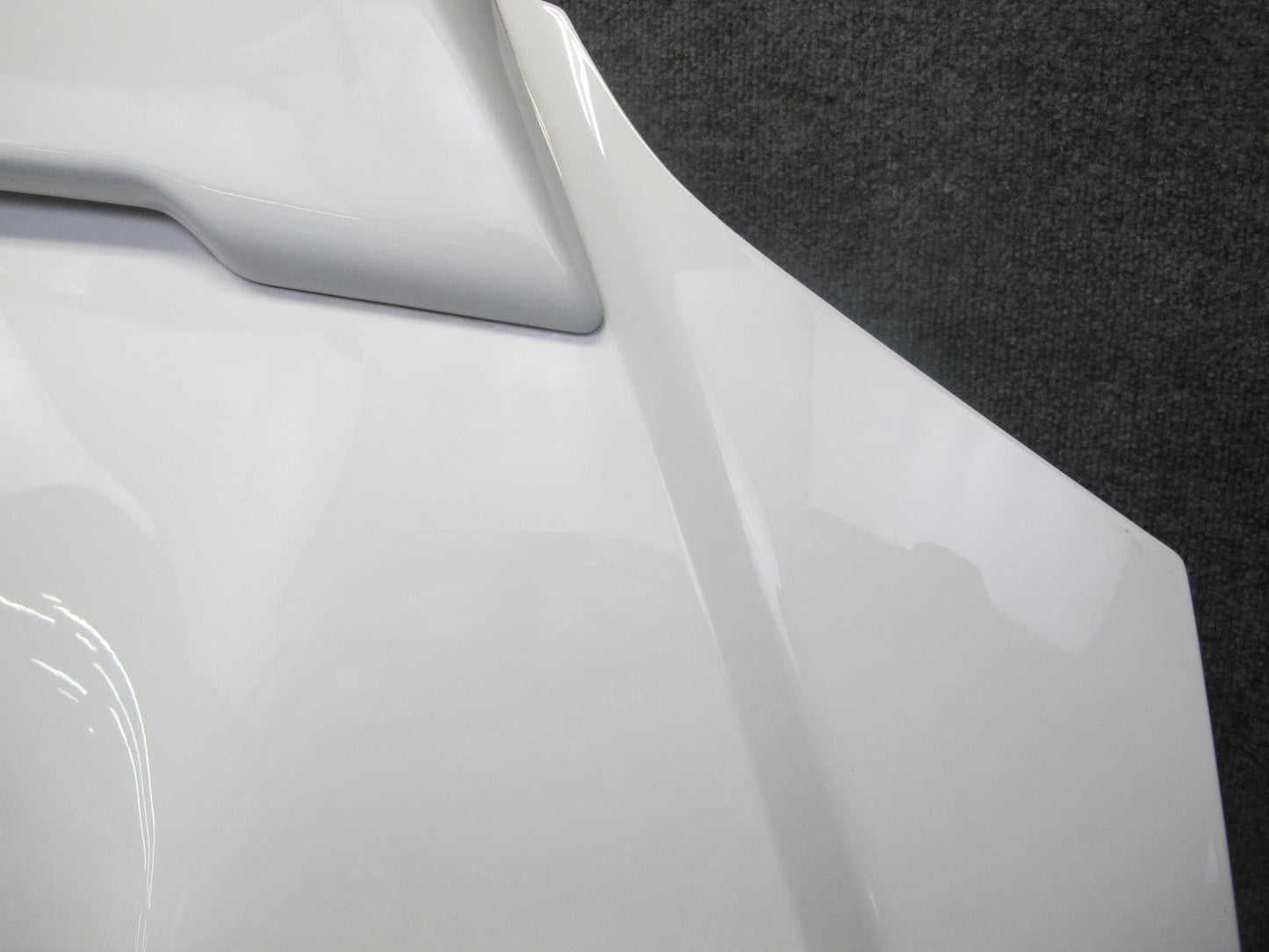 07-10 Saturn SKY Redline Rear Trunk Lid w Spoiler Polar White OEM