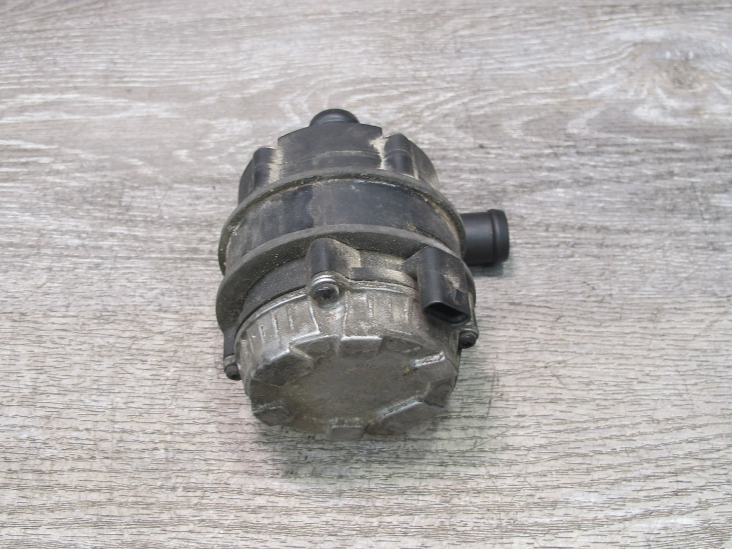 2017-2020 Maserati Levante M161 Engine Auxiliary AUX Water Coolant Pump