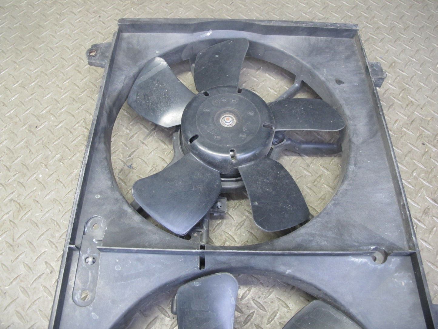 04-08 Mazda RX8 A/T Engine Radiator Cooling Fan Motor w Shroud Assembly OEM
