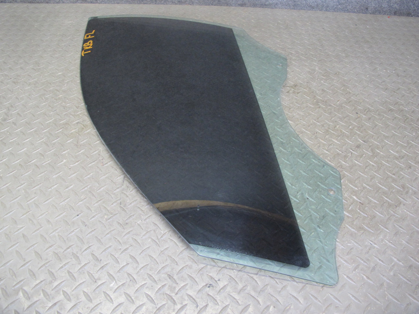 2008-2011 BMW E90 M3 328i 335i Front Left Door Glass Window