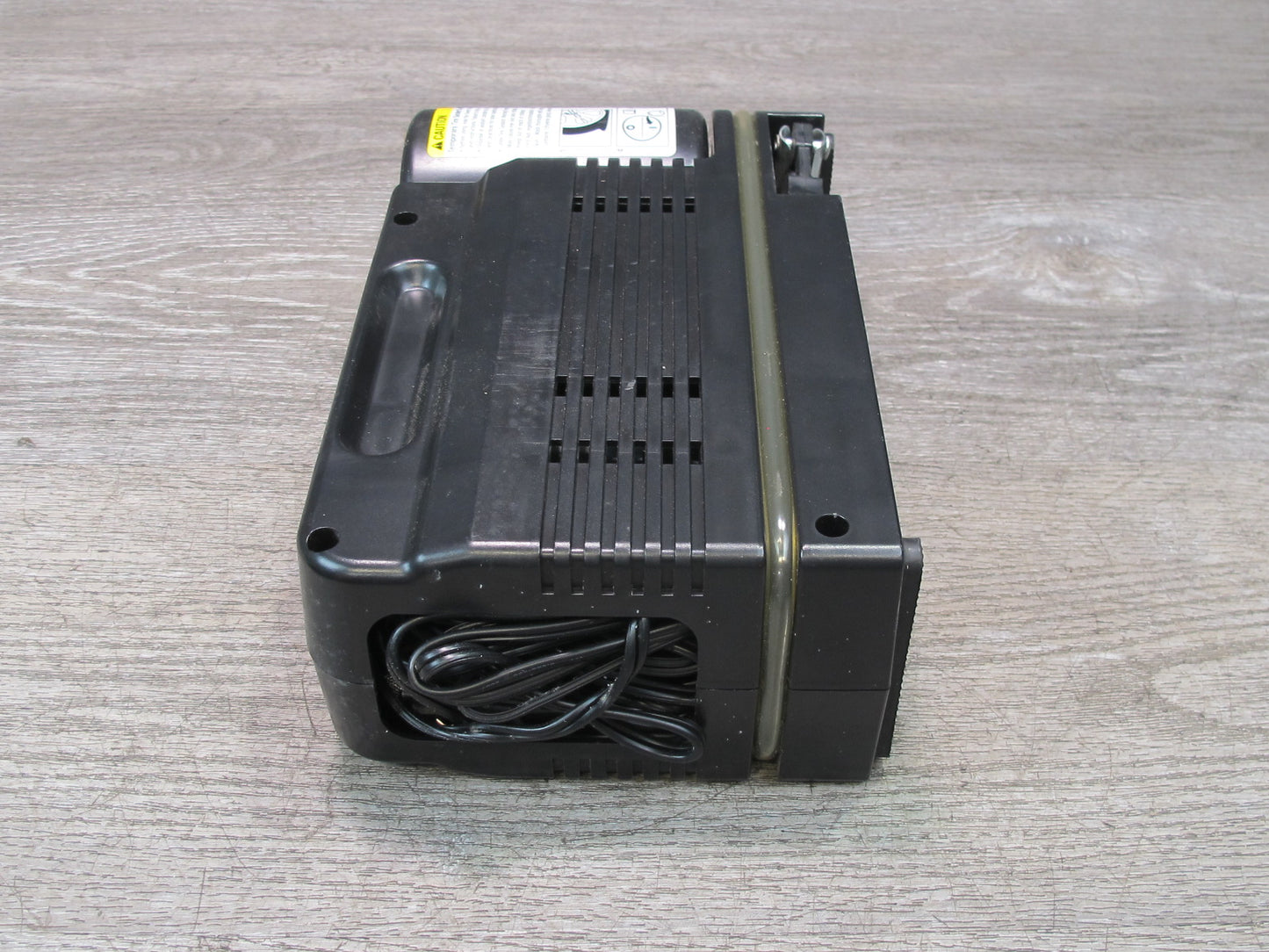 07-10 Saturn SKY Pontiac Solstice Spare Tire Air Compressor Sealer Inflator OEM