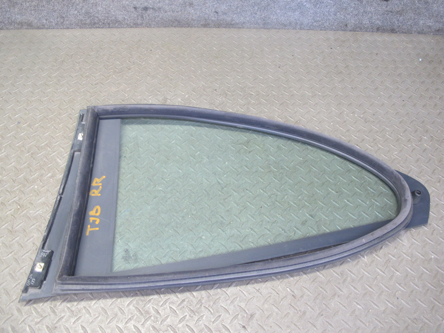01-06 BMW E46 330Ci 3-SERIES Coupe Rear Right Quarter Glass Window w Seal OEM