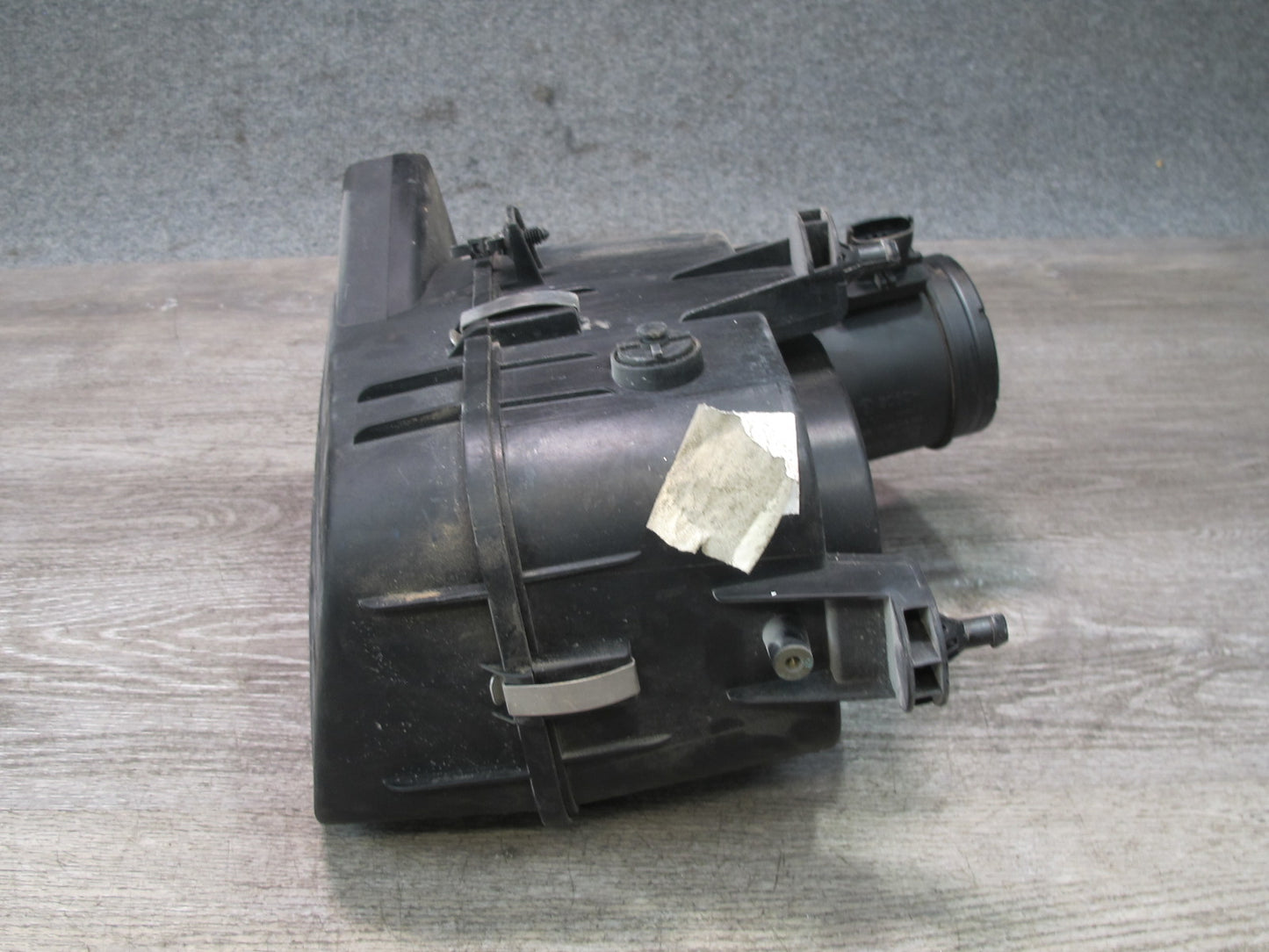 2017-2020 Maserati Levante M161 Right Side Intake Air Cleaner Filter Box Housing