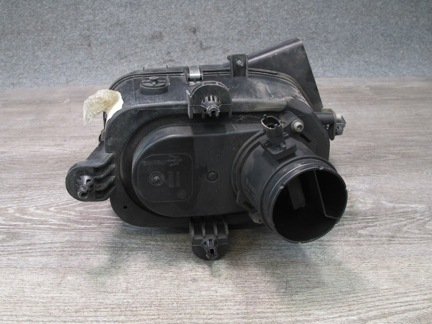 2017-2020 Maserati Levante M161 Right Side Intake Air Cleaner Filter Box Housing