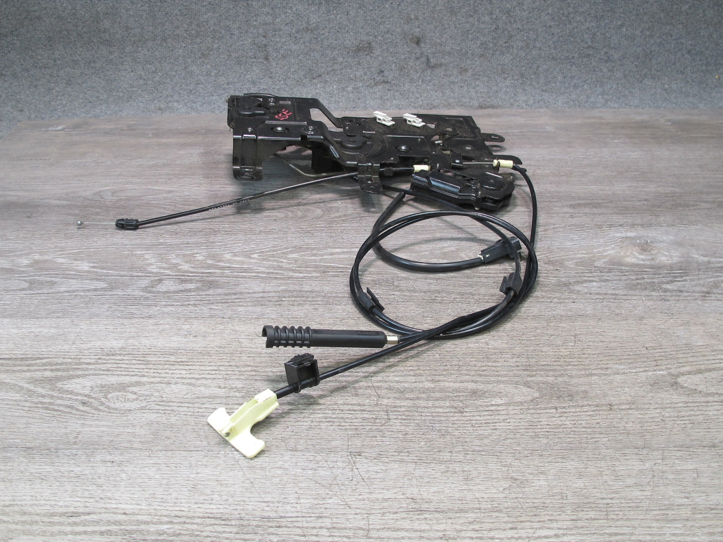 07-10 Saturn SKY Convertible TOP Roof Lock Latch Mechanism w Motor OEM