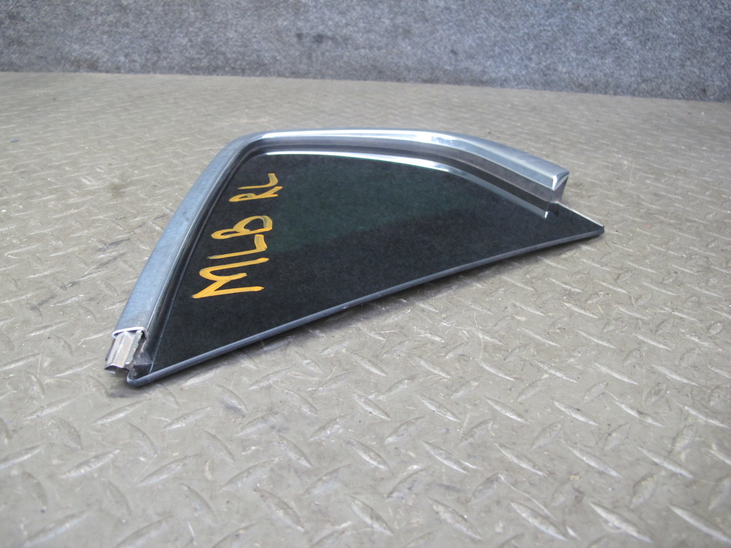 2017-2020 Maserati Levante M161 Rear Left Side Quarter Corner Glass Window
