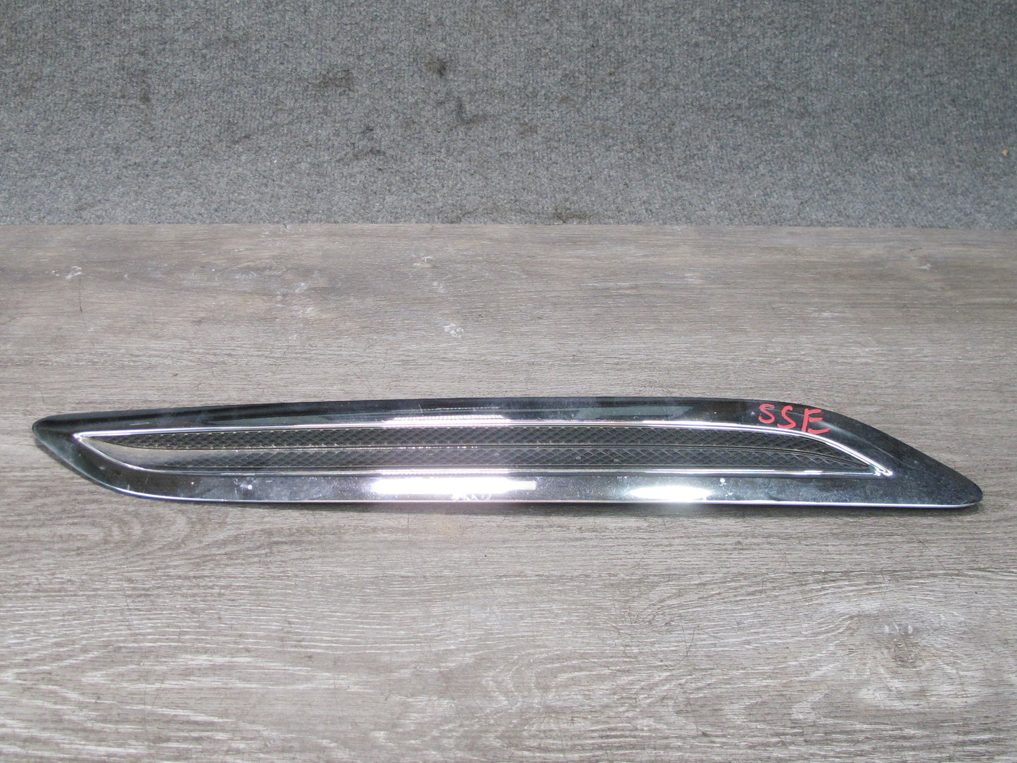 07-10 Saturn SKY Redline Set of 2 Left & Right Hood Vent Molding Trim Chrome OEM