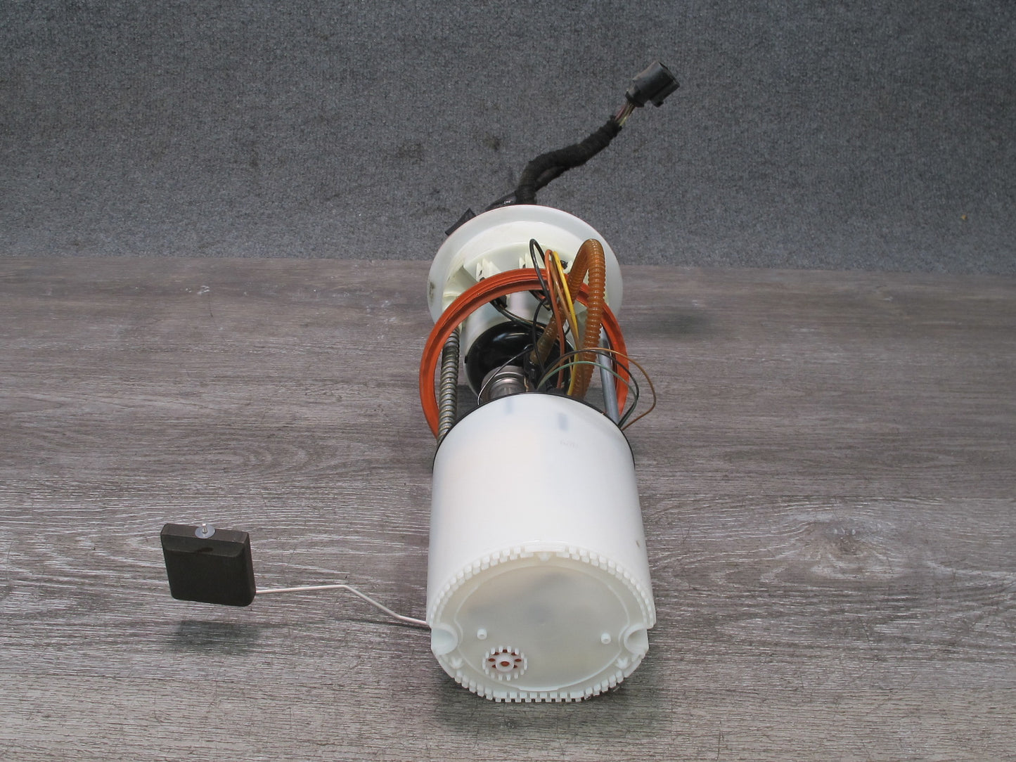 2015-2018 Porsche Macan Fuel Pump Level Sensor Assembly
