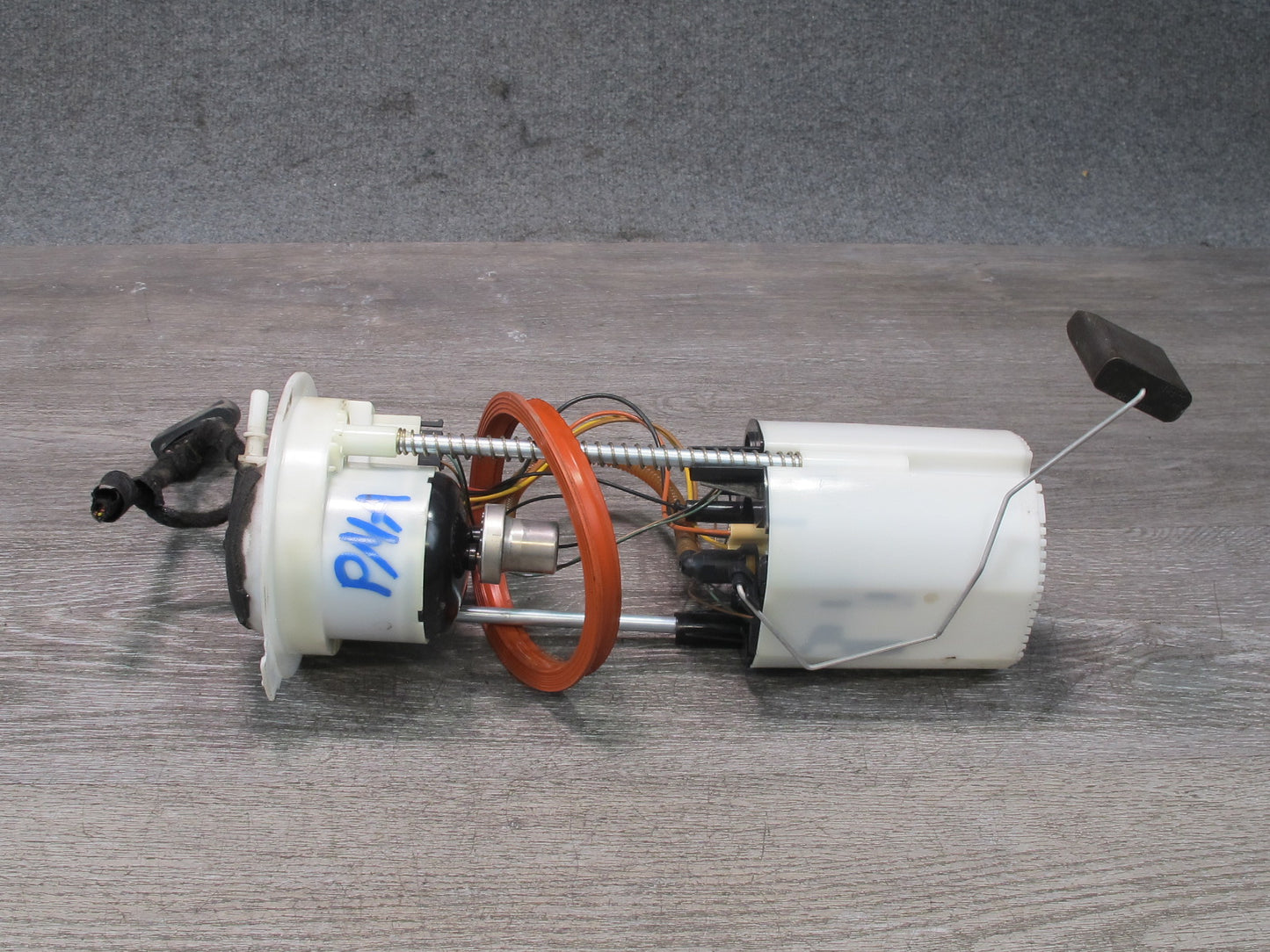 2015-2018 Porsche Macan Fuel Pump Level Sensor Assembly