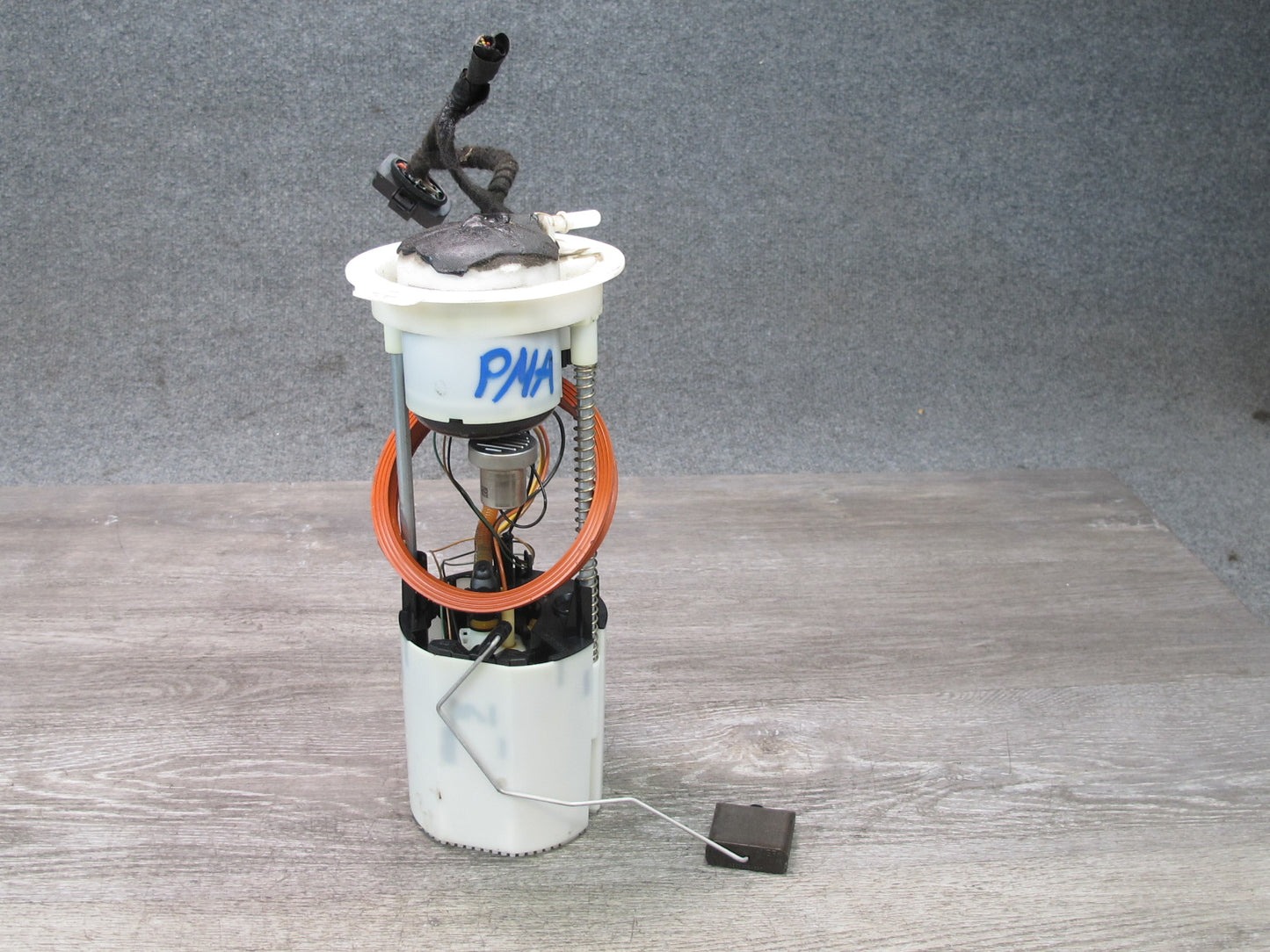 2015-2018 Porsche Macan Fuel Pump Level Sensor Assembly