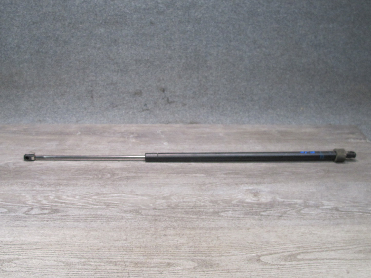90-96 Chevrolet Corvette C4 Rear Trunk Hatch Strut Support 10222775 OEM