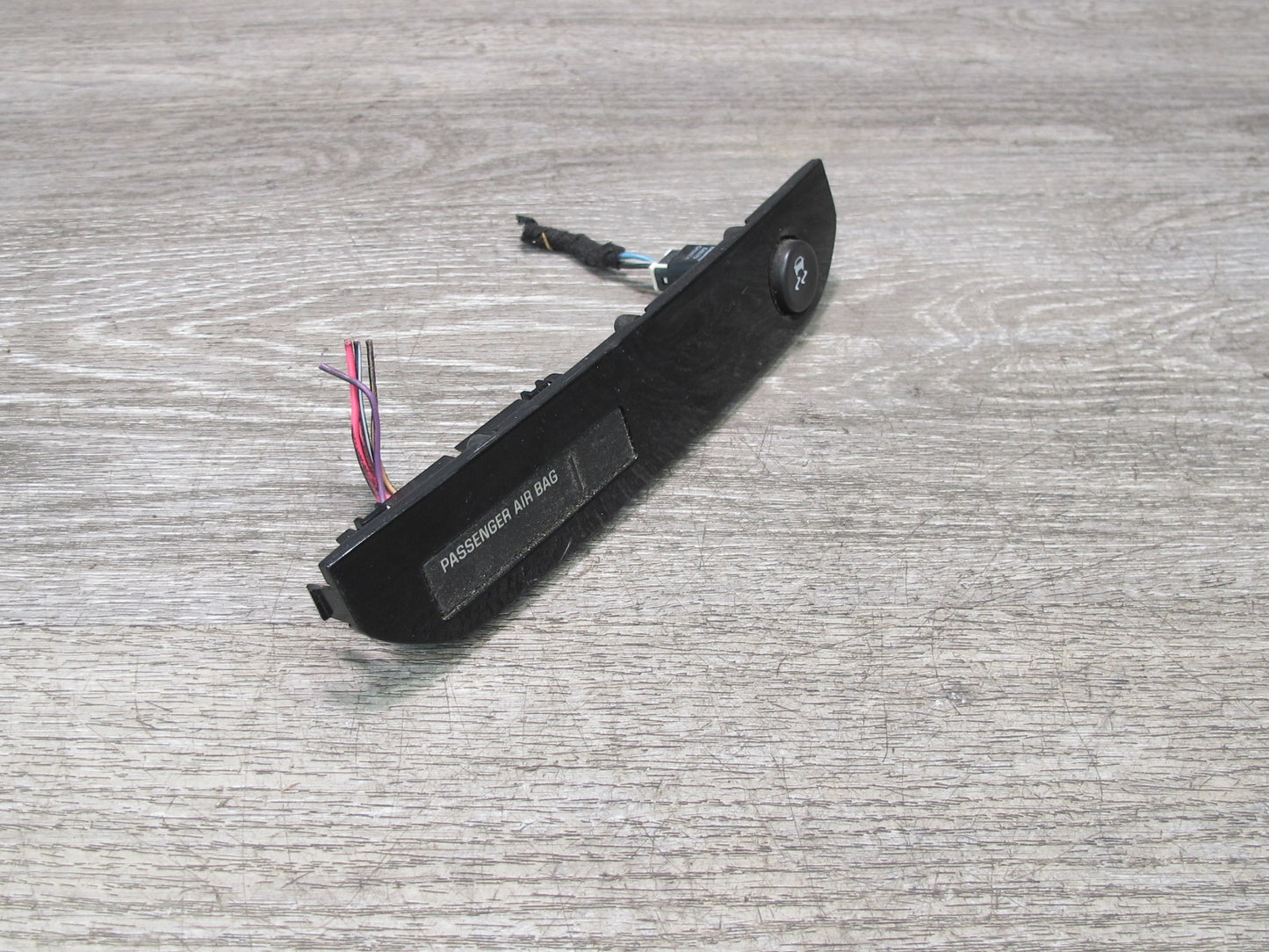 07-10 Saturn SKY Traction Control Button Passenger Indicator Switch Panel OEM