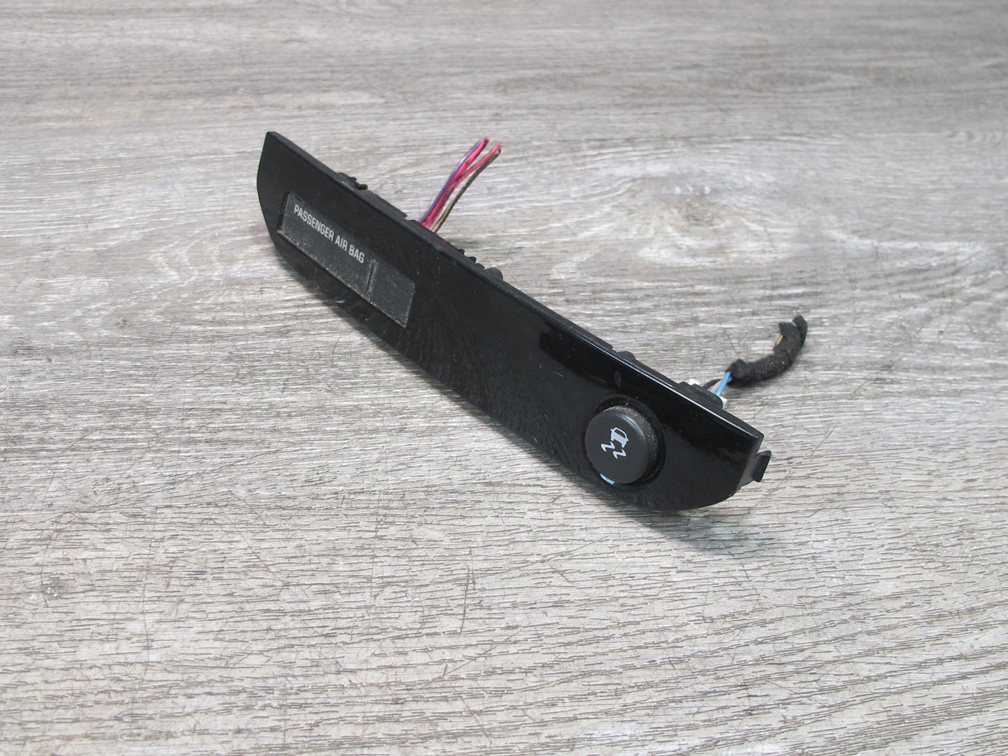 07-10 Saturn SKY Traction Control Button Passenger Indicator Switch Panel OEM