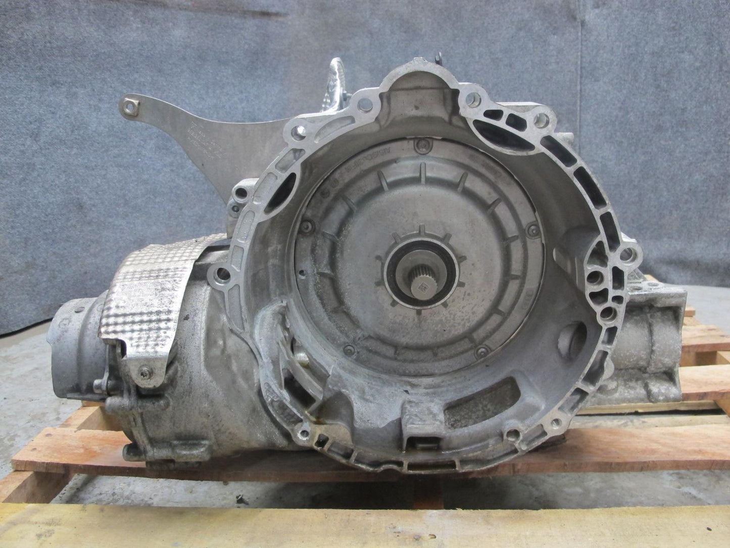 2015-2016 Porsche Macan S A5B02 A/T Automatic Transmission w Transfer Case 126k