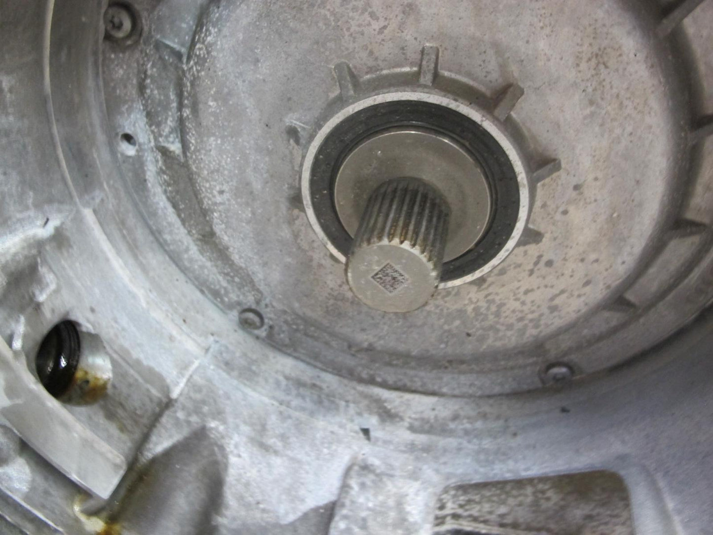 2015-2016 Porsche Macan S A5B02 A/T Automatic Transmission w Transfer Case 126k