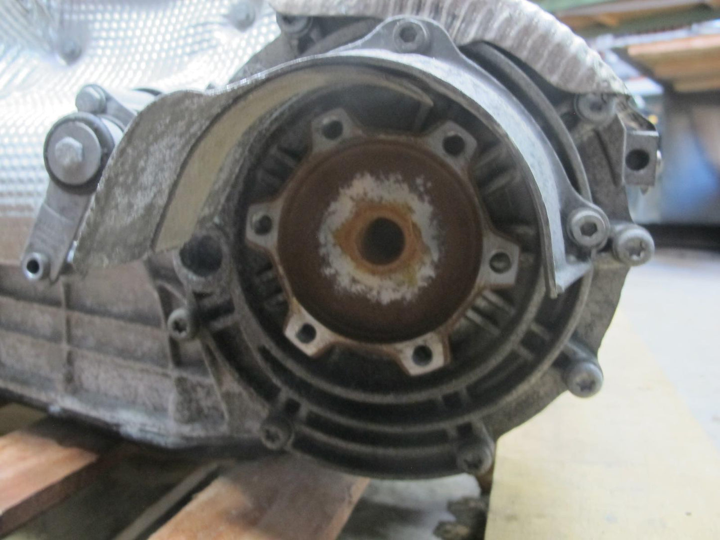 2015-2016 Porsche Macan S A5B02 A/T Automatic Transmission w Transfer Case 126k
