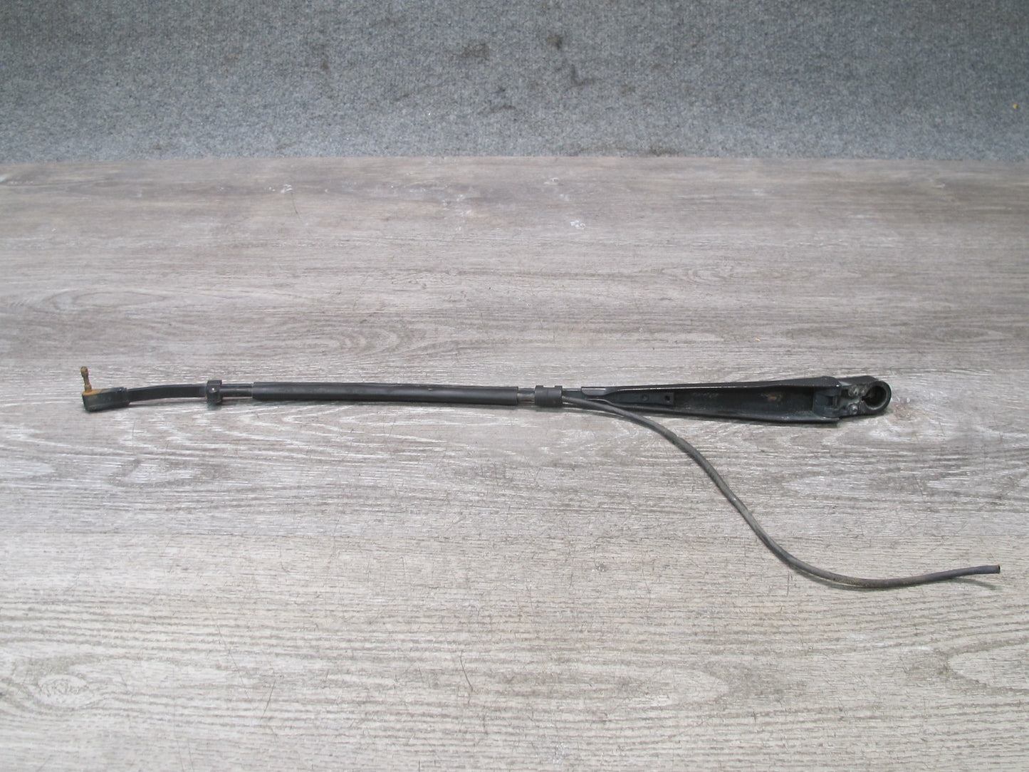 84-94 Chevrolet Corvette C4 Set of 2 Front Left & Right Windshield Wiper Arm OEM