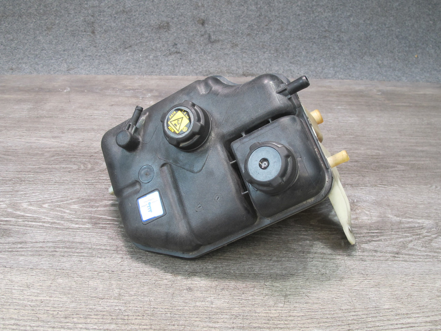 2017-2020 Maserati Levante M161 3.0L Engine Coolant Expansion Overflow Reservoir