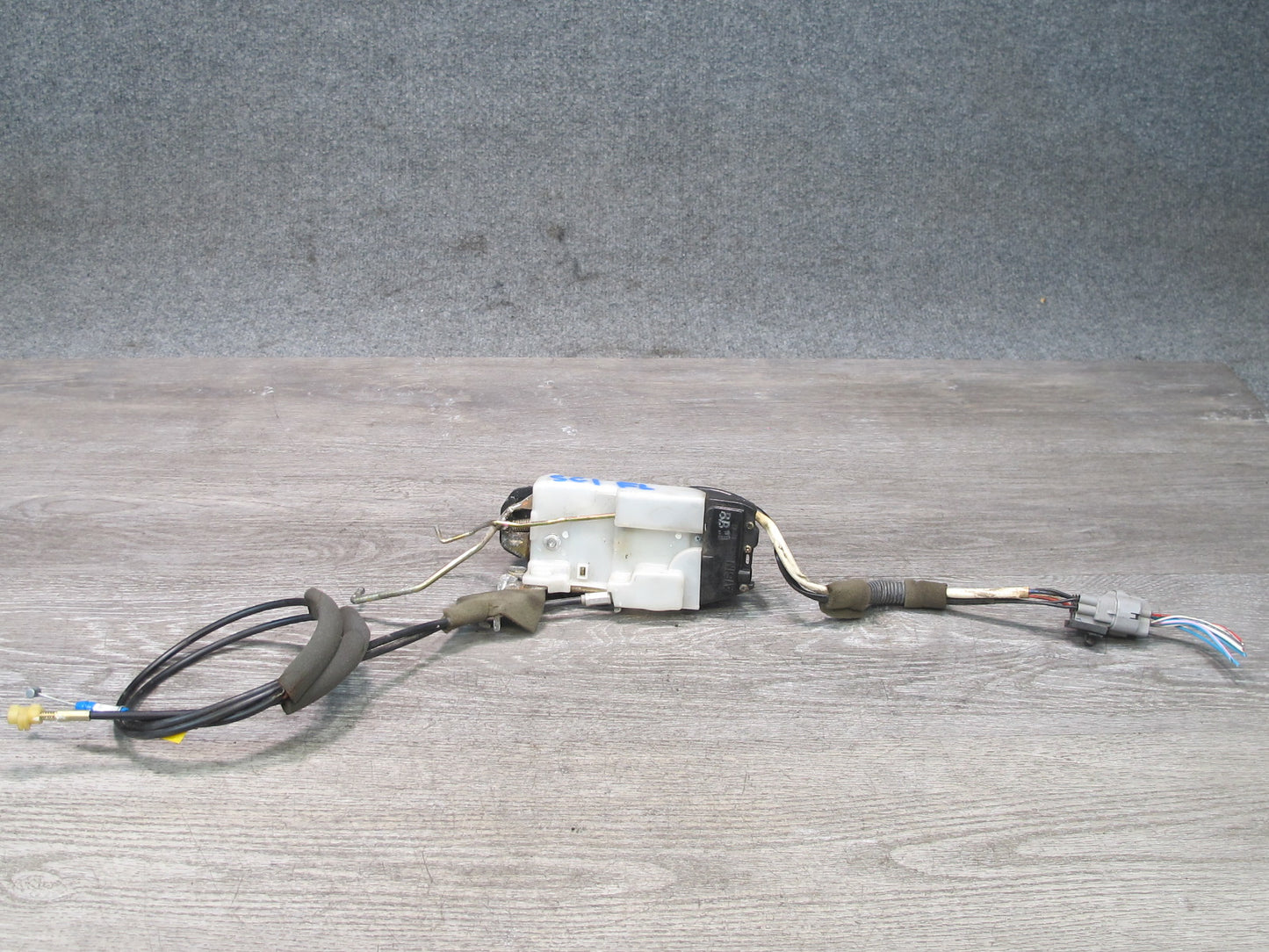 92-00 Lexus JZZ31L SC400 SC300 Front Left Driver Door Lock Latch Actuator OEM
