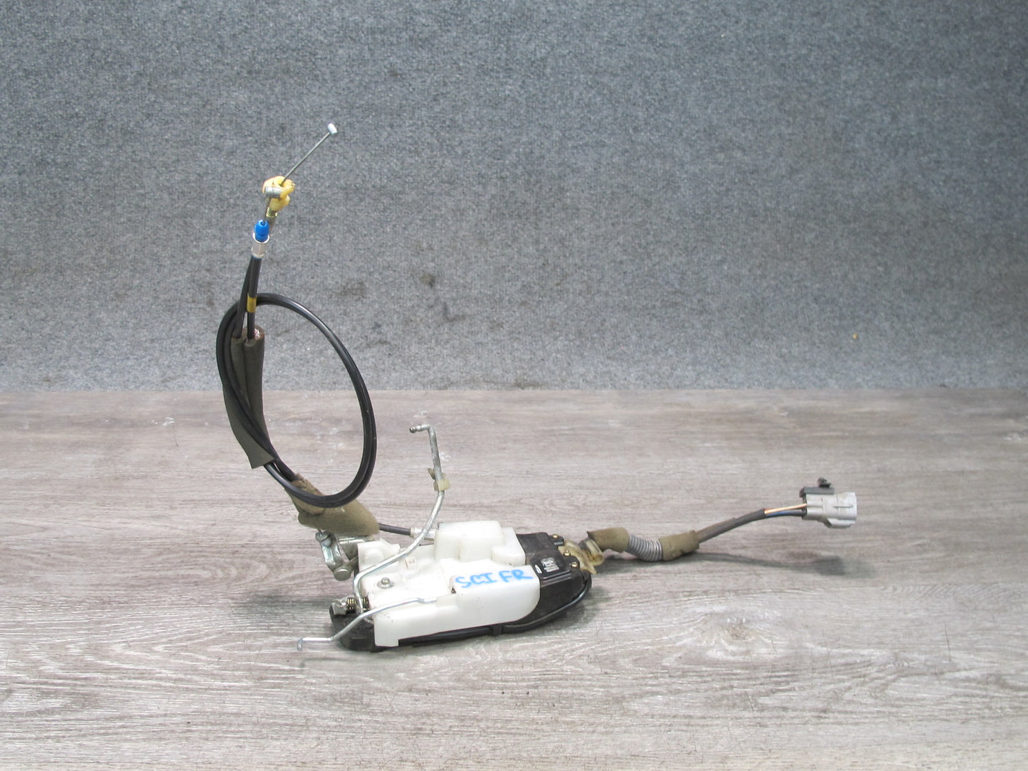 92-00 Lexus JZZ31L SC400 SC300 Front Right Pass Door Lock Latch Actuator OEM