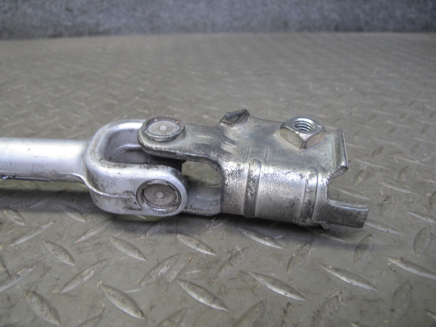 92-96 Chevrolet Corvette C4 Steering Column Coupler Intermediate Shaft OEM