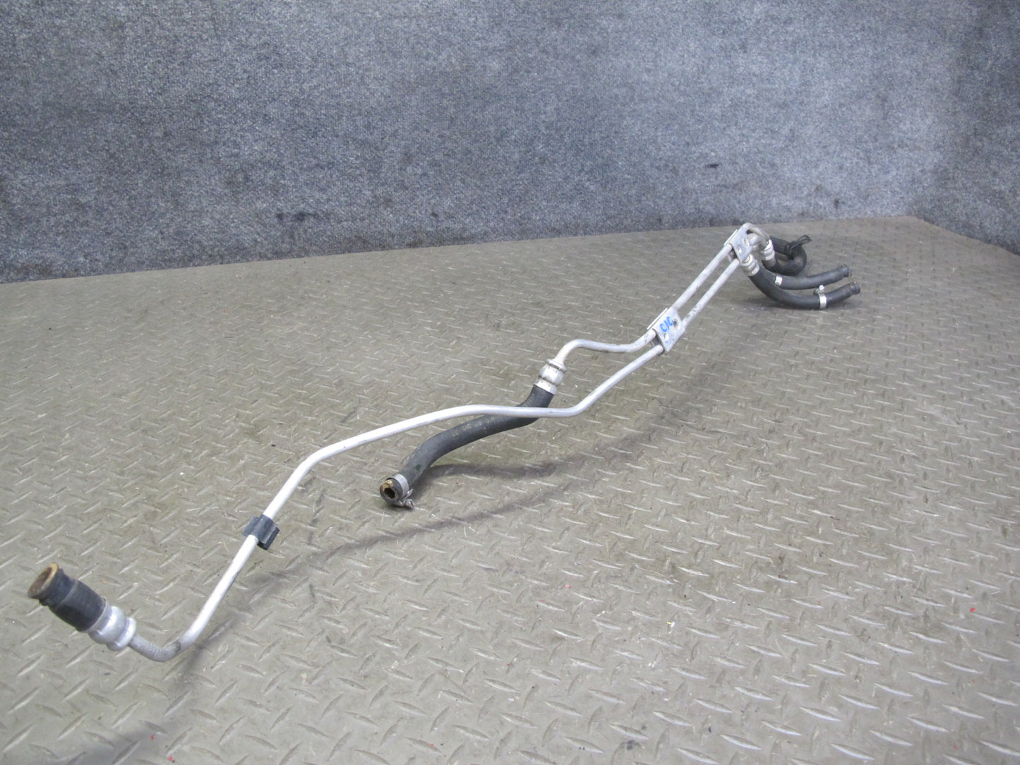 1993 Chevrolet Corvette C4 4L60 AT Auto Transmission Oil Cooler Pipe Line OEM