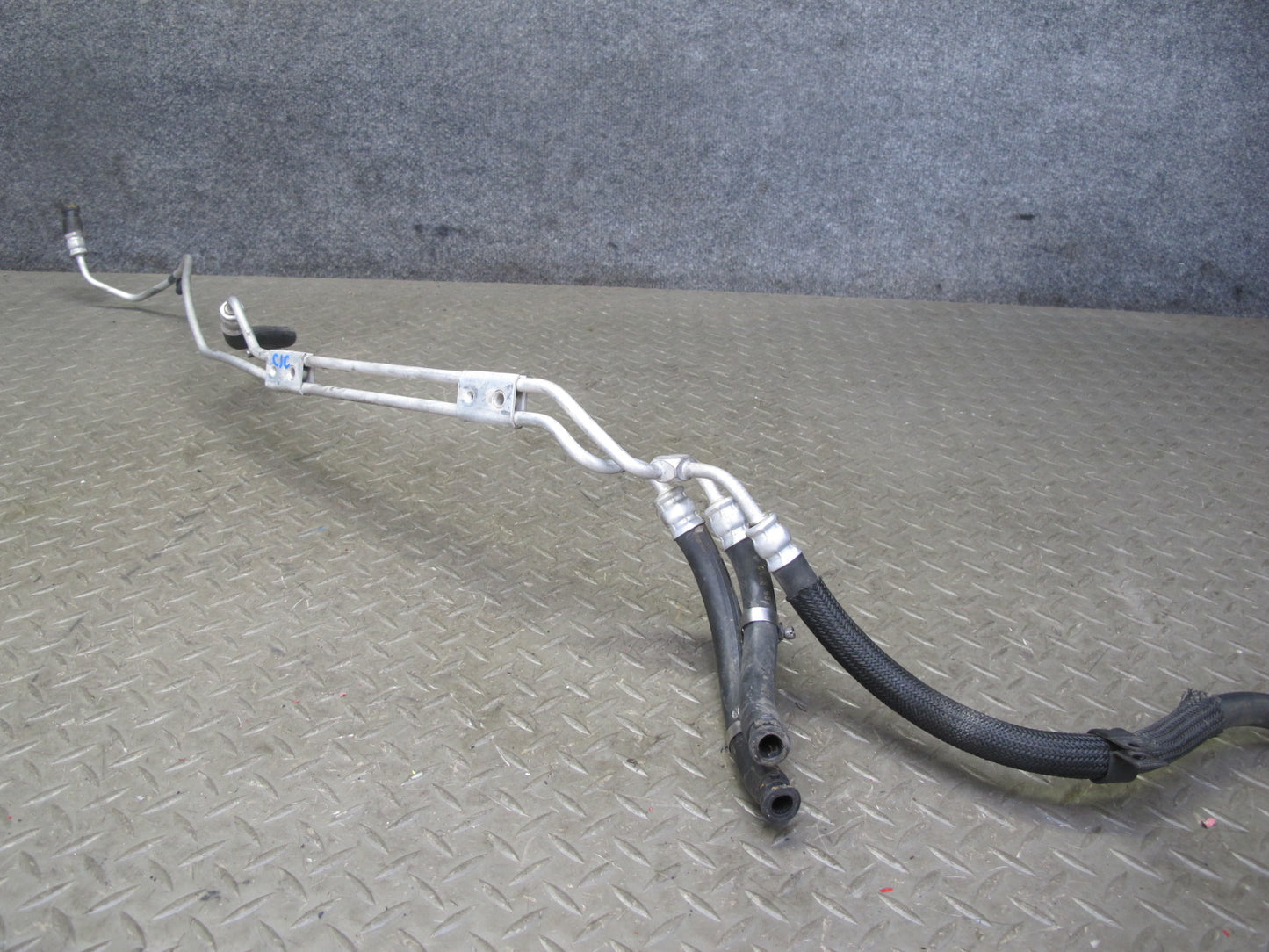 1993 Chevrolet Corvette C4 4L60 AT Auto Transmission Oil Cooler Pipe Line OEM