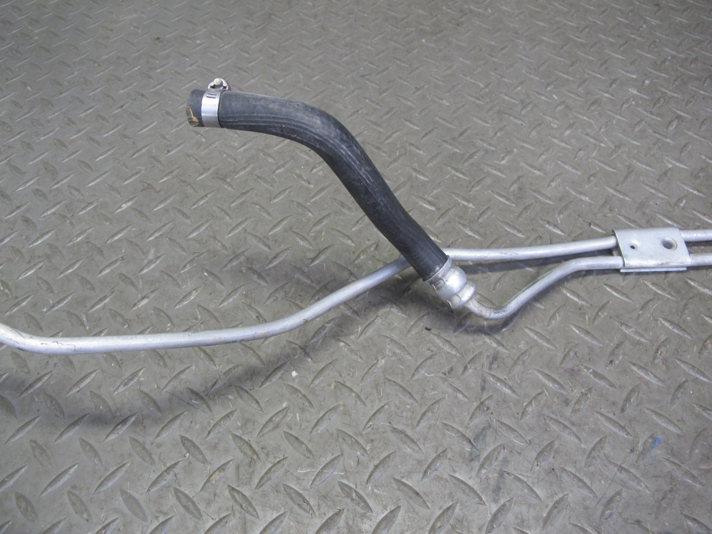 1993 Chevrolet Corvette C4 4L60 AT Auto Transmission Oil Cooler Pipe Line OEM