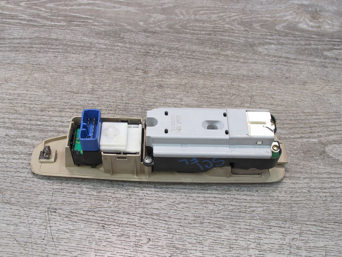 92-00 Lexus JZZ31L SC400 SC300 Left Driver Door Window Mirror Switch Ivory OEM