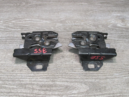 07-10 Saturn SKY Pontiac Solstice Set of 2 Front Left Right Hood Lock Latch OEM