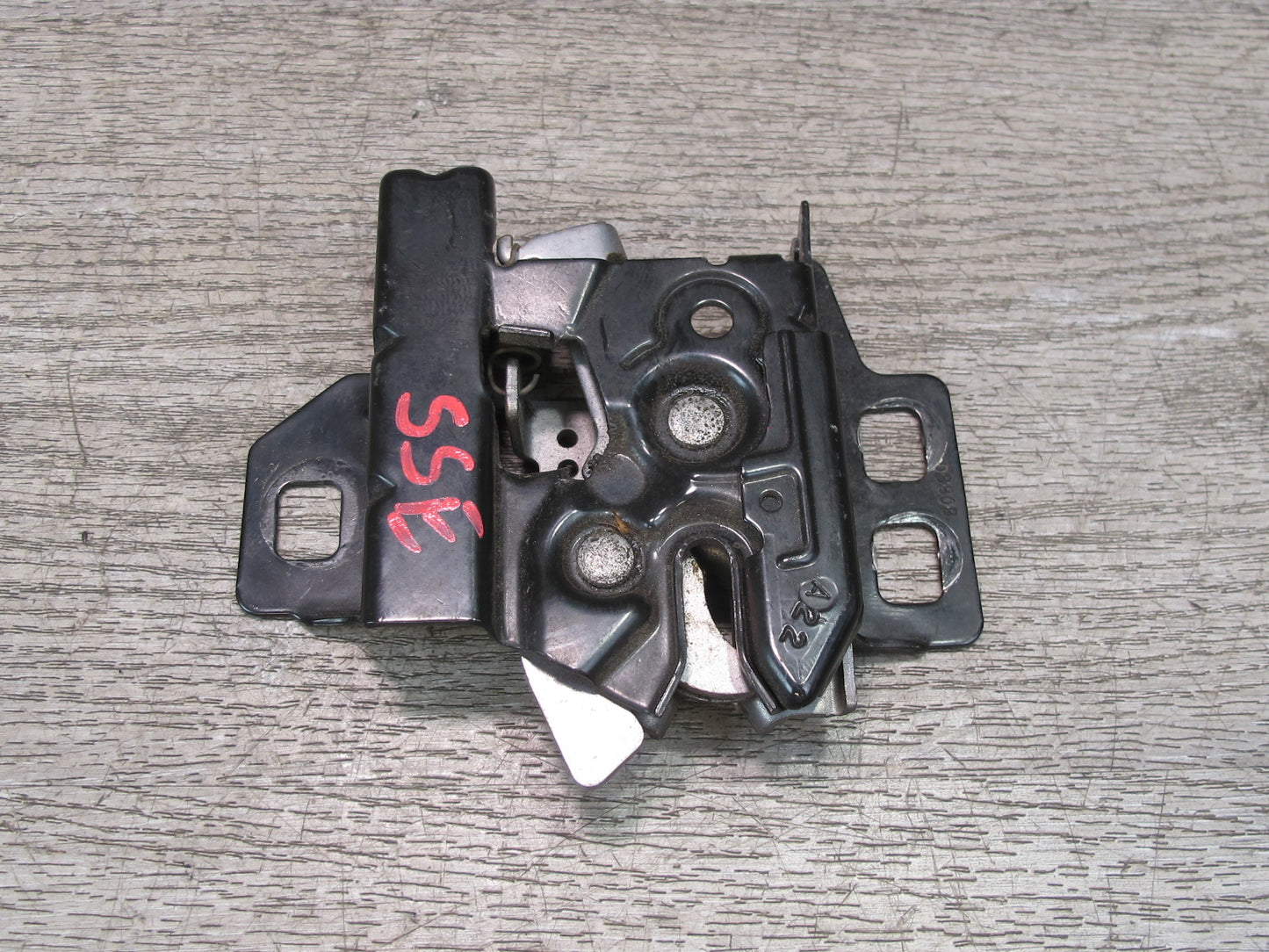 07-10 Saturn SKY Pontiac Solstice Set of 2 Front Left Right Hood Lock Latch OEM