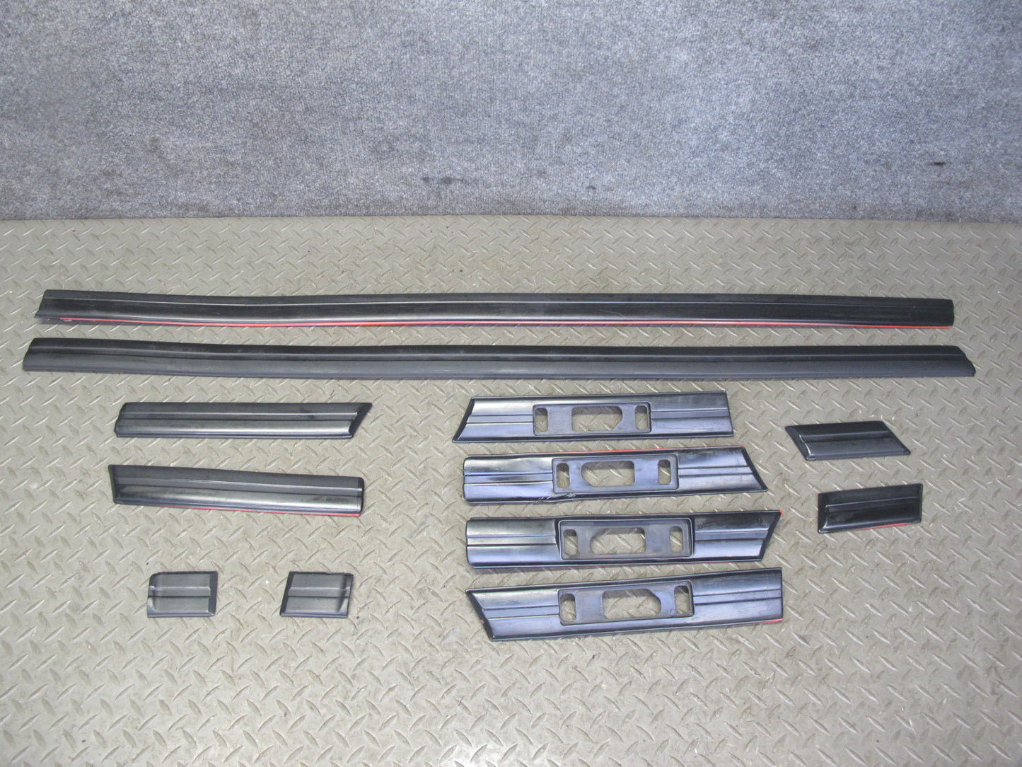 86-88 Mazda RX7 Front & Rear Left & Right Fender Door Molding Trim Set 12pcs OEM