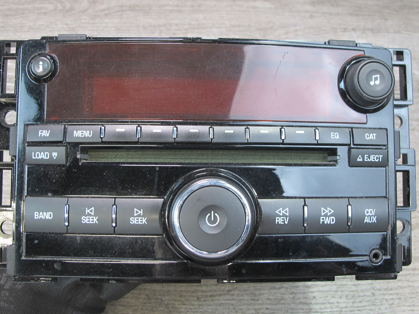 07-08 Saturn SKY Dash AM FM Radio CD MP3 Stereo Head Unit 15948458 OEM