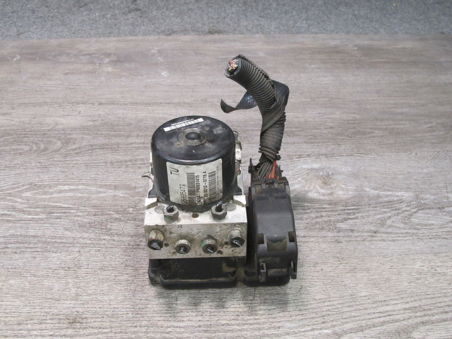 2008 Saturn SKY Redline 2.0L Anti Lock Brake ABS Pump Module Unit OEM