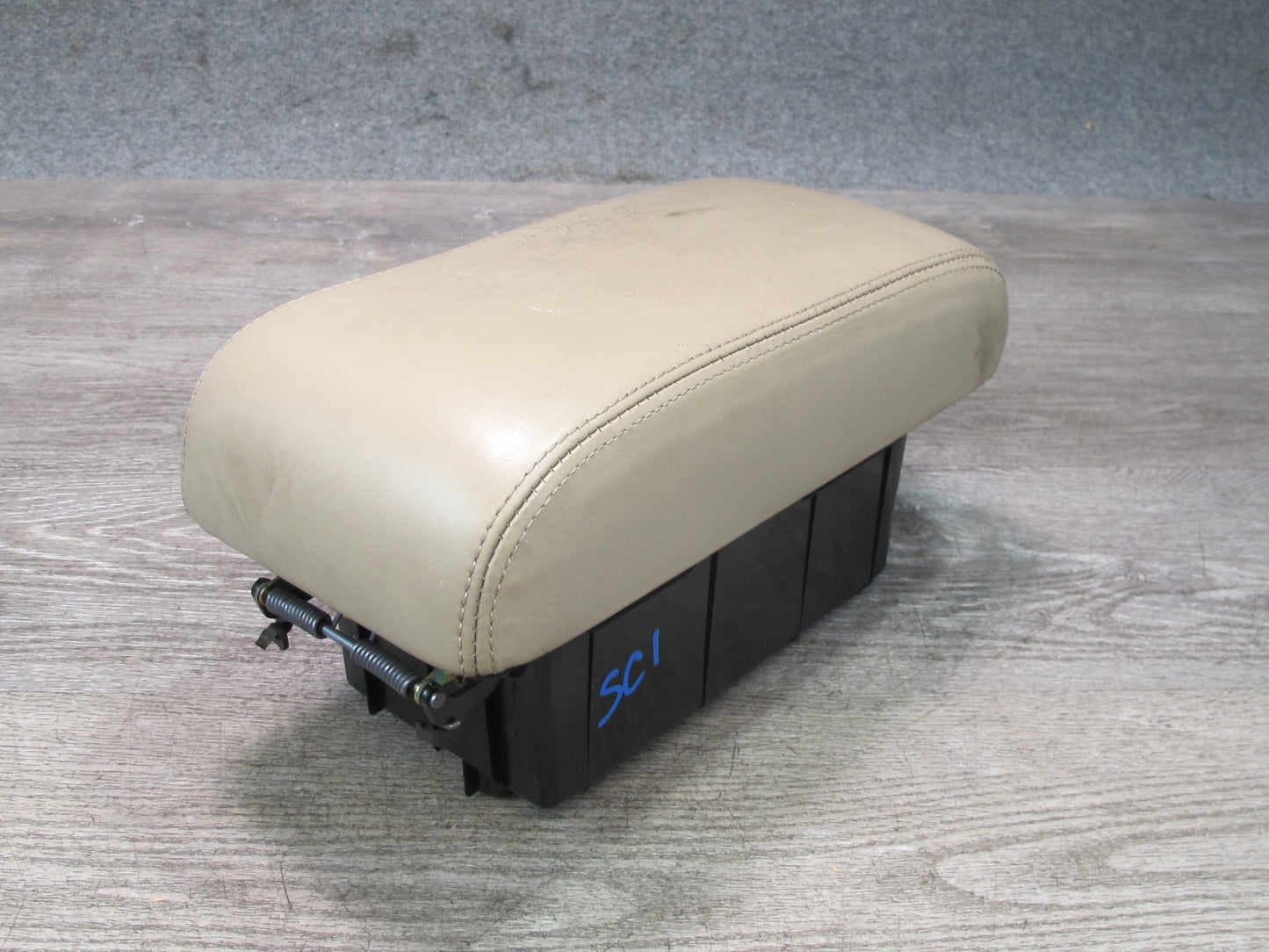 92-00 Lexus JZZ31L SC400 SC300 Front Center Console Armrest w Storage Box OEM