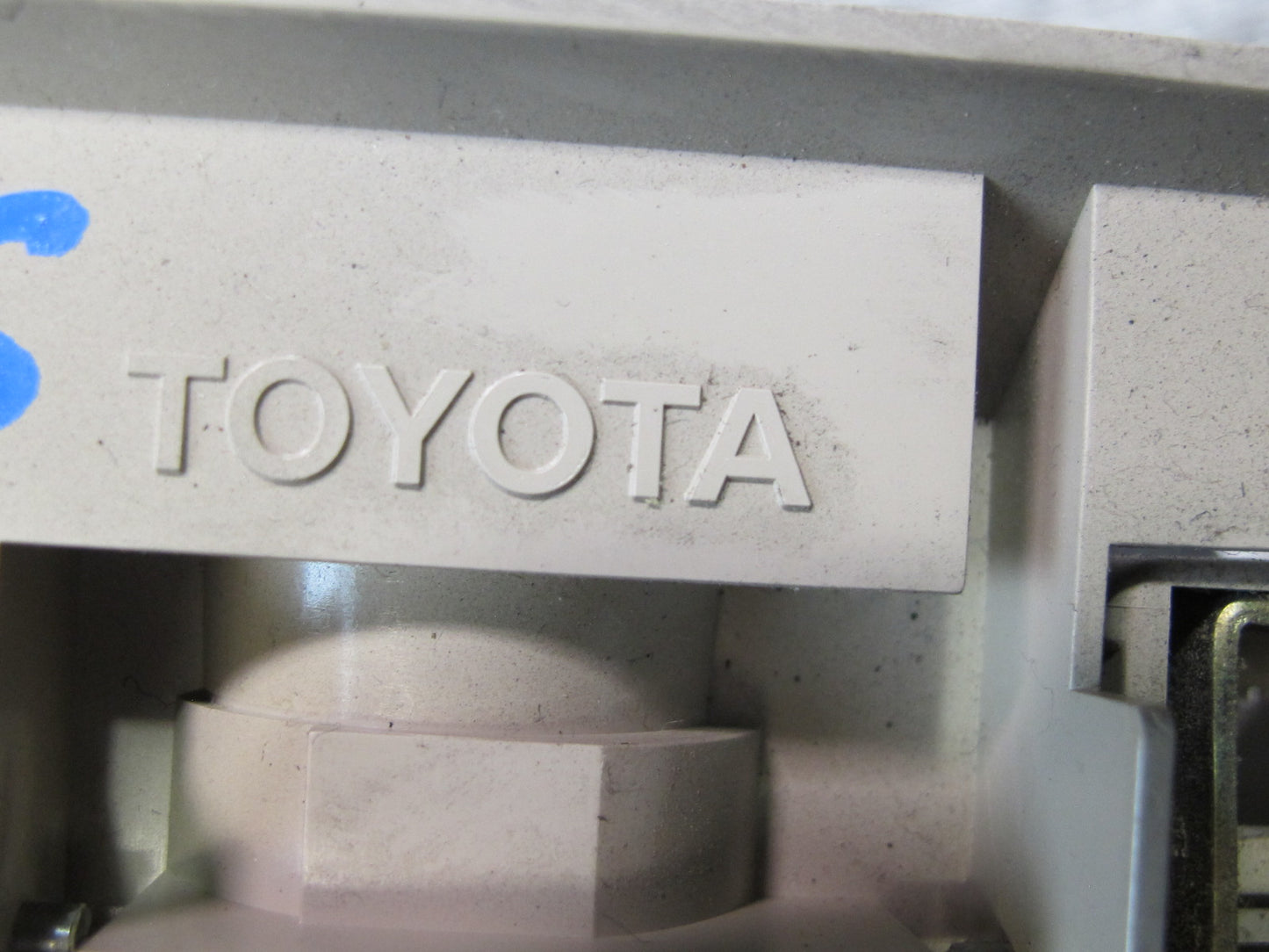 92-00 Lexus JZZ31L SC400 SC300 Fuel Door & Trunk Open Button Switch OEM