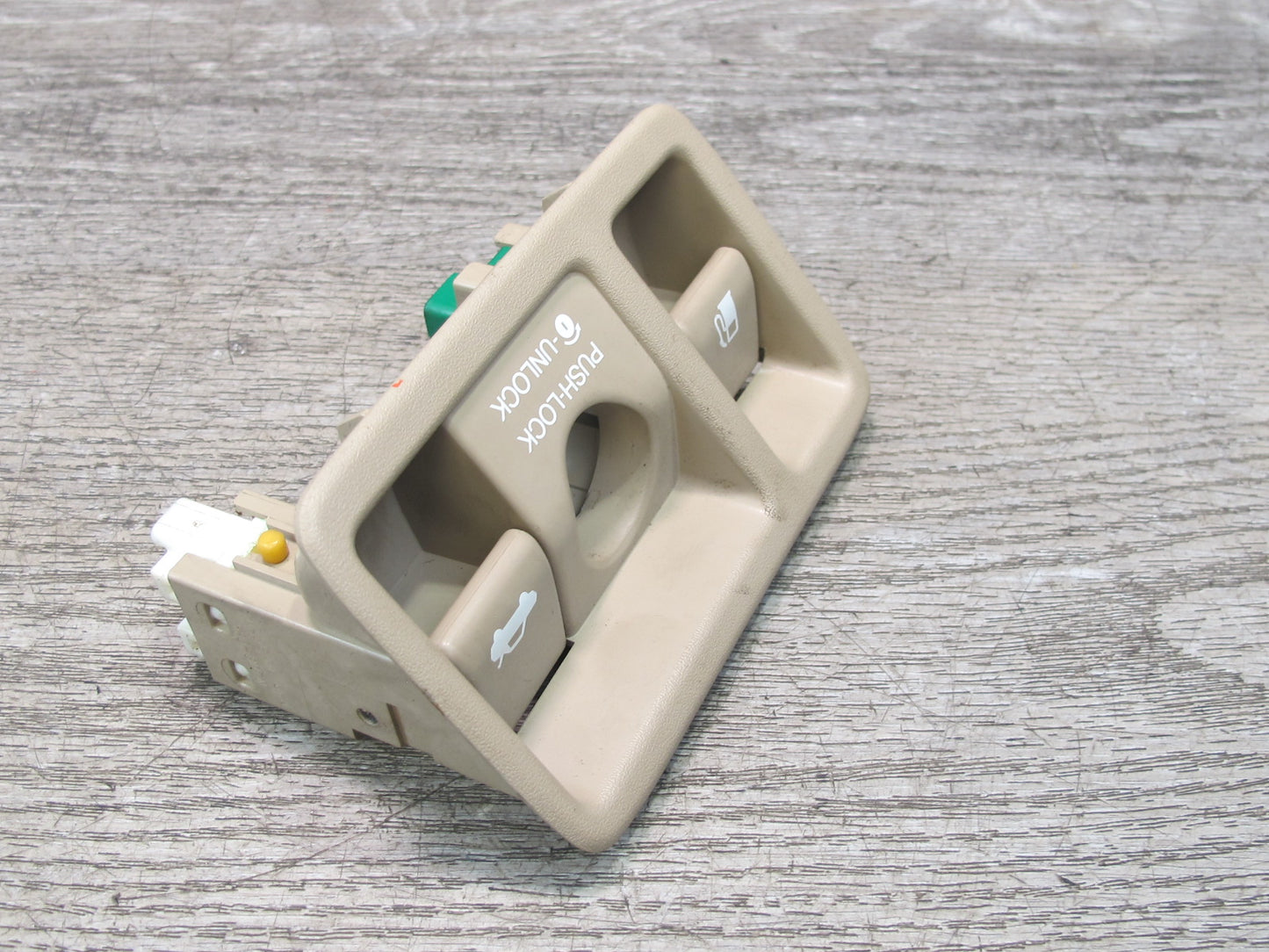 92-00 Lexus JZZ31L SC400 SC300 Fuel Door & Trunk Open Button Switch OEM