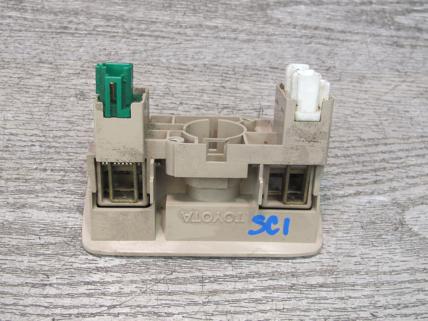 92-00 Lexus JZZ31L SC400 SC300 Fuel Door & Trunk Open Button Switch OEM