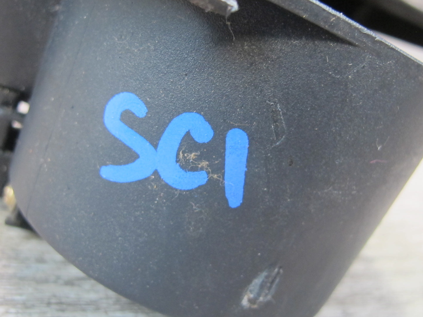 92-00 Lexus JZZ31L SC400 SC300 Front Center Console CUP Holder 55625-24030 OEM