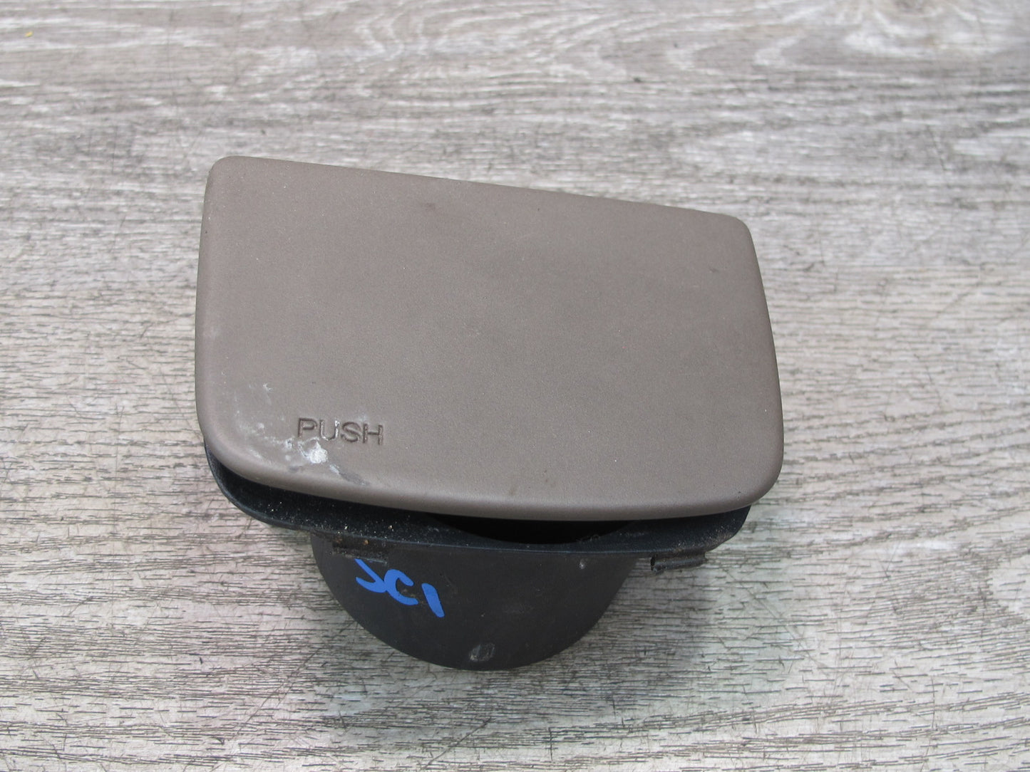 92-00 Lexus JZZ31L SC400 SC300 Front Center Console CUP Holder 55625-24030 OEM