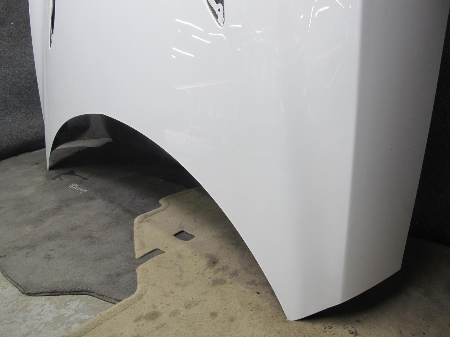 07-10 Saturn SKY Front Hood Bonnet Shell Panel Cover Polar White OEM
