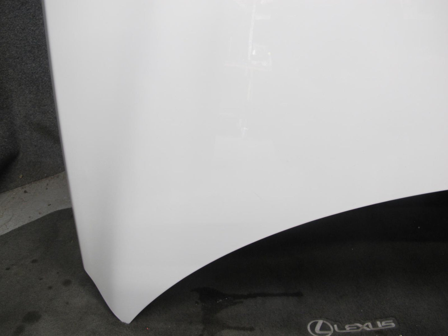 07-10 Saturn SKY Front Hood Bonnet Shell Panel Cover Polar White OEM