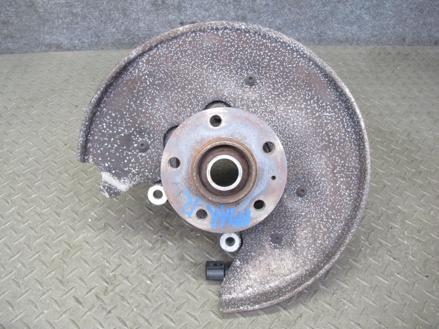 2015-2025 Porsche Macan AWD Rear Right Spindle Knuckle Wheel Hub Bearing